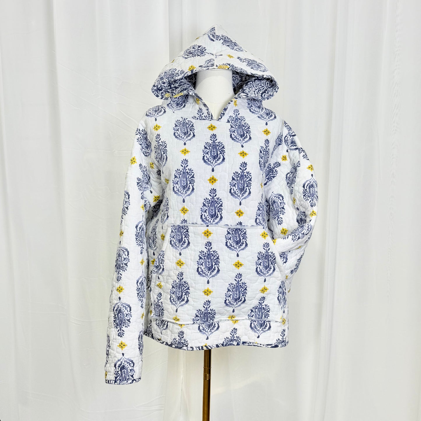 Blue Spade Quiltoodie (XL)